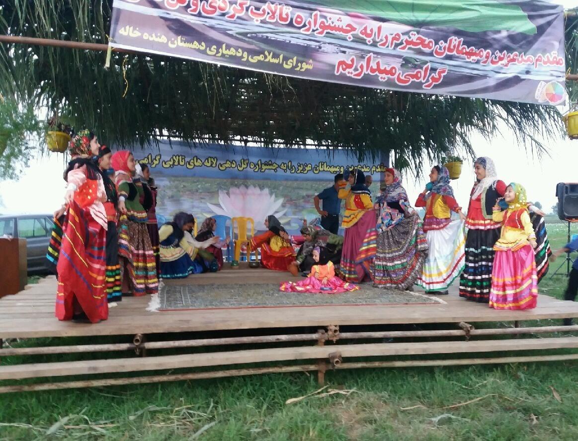 برگزاری جشنواره گلدهی لاله های تالابی در صومعه سرا