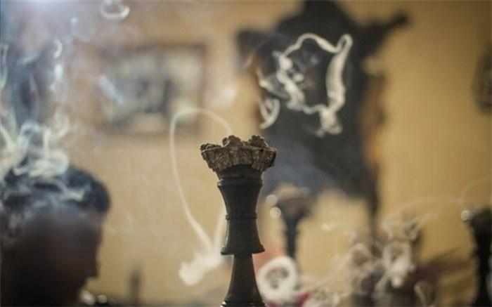 مصرف کنندگان قلیان بخوانند